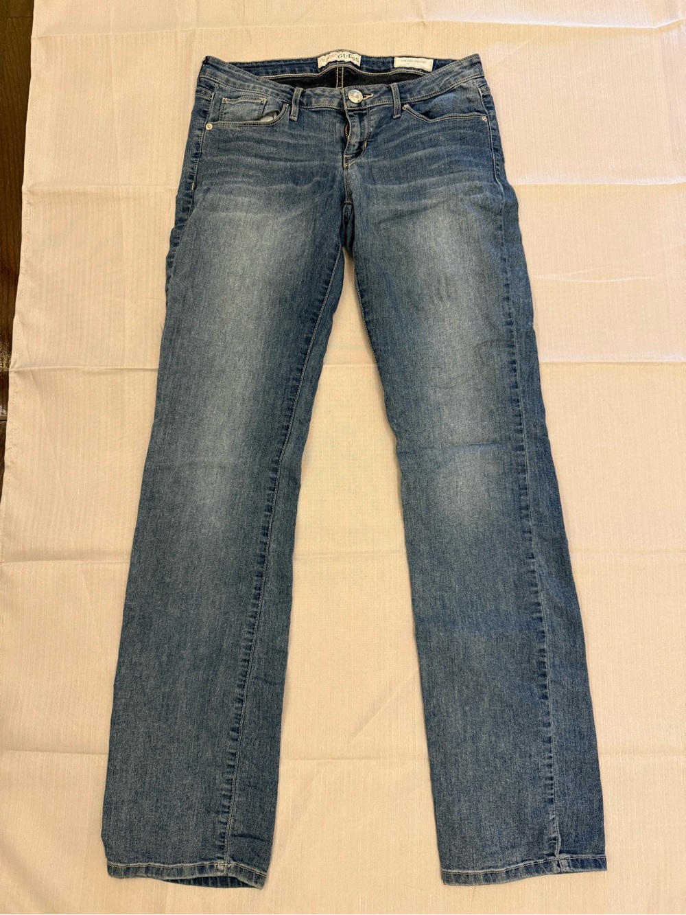 Guess Women's Straight-Leg Jeans in Mid Blue Wash